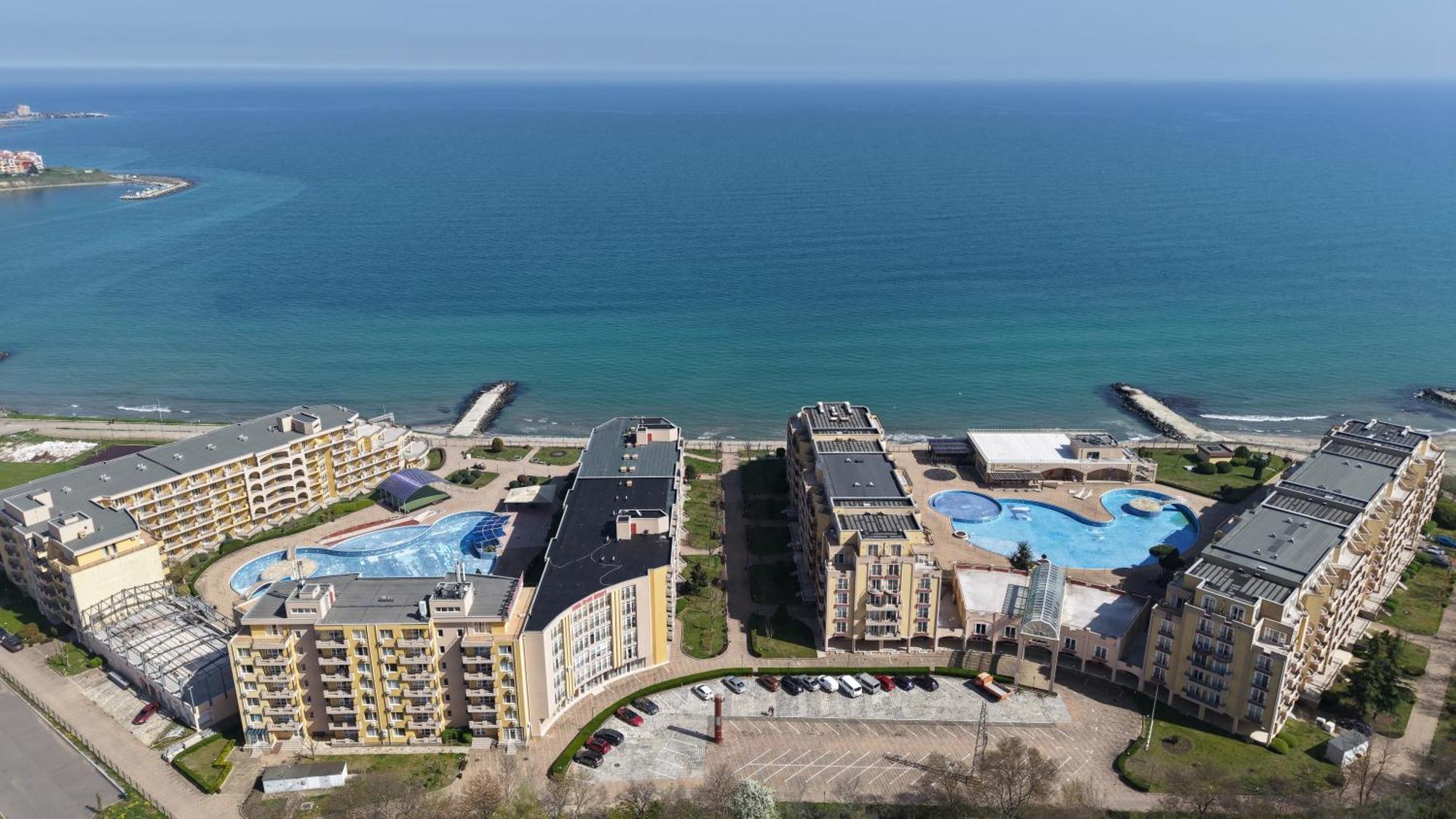 אהלוי Dl Apartments מראה חיצוני תמונה